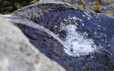 Uso de água mineral retirada do subsolo para processos industriais depende de autorização federal
